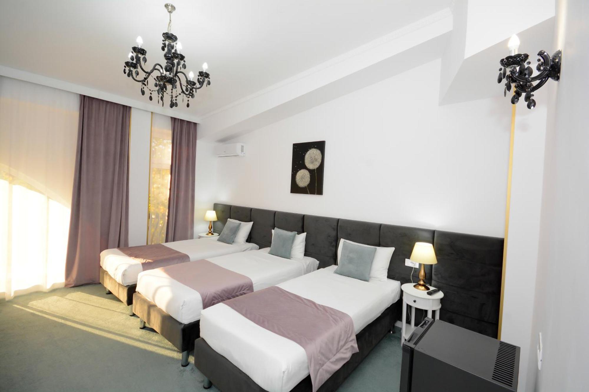 Hotel Andre'S Craiova Exteriér fotografie