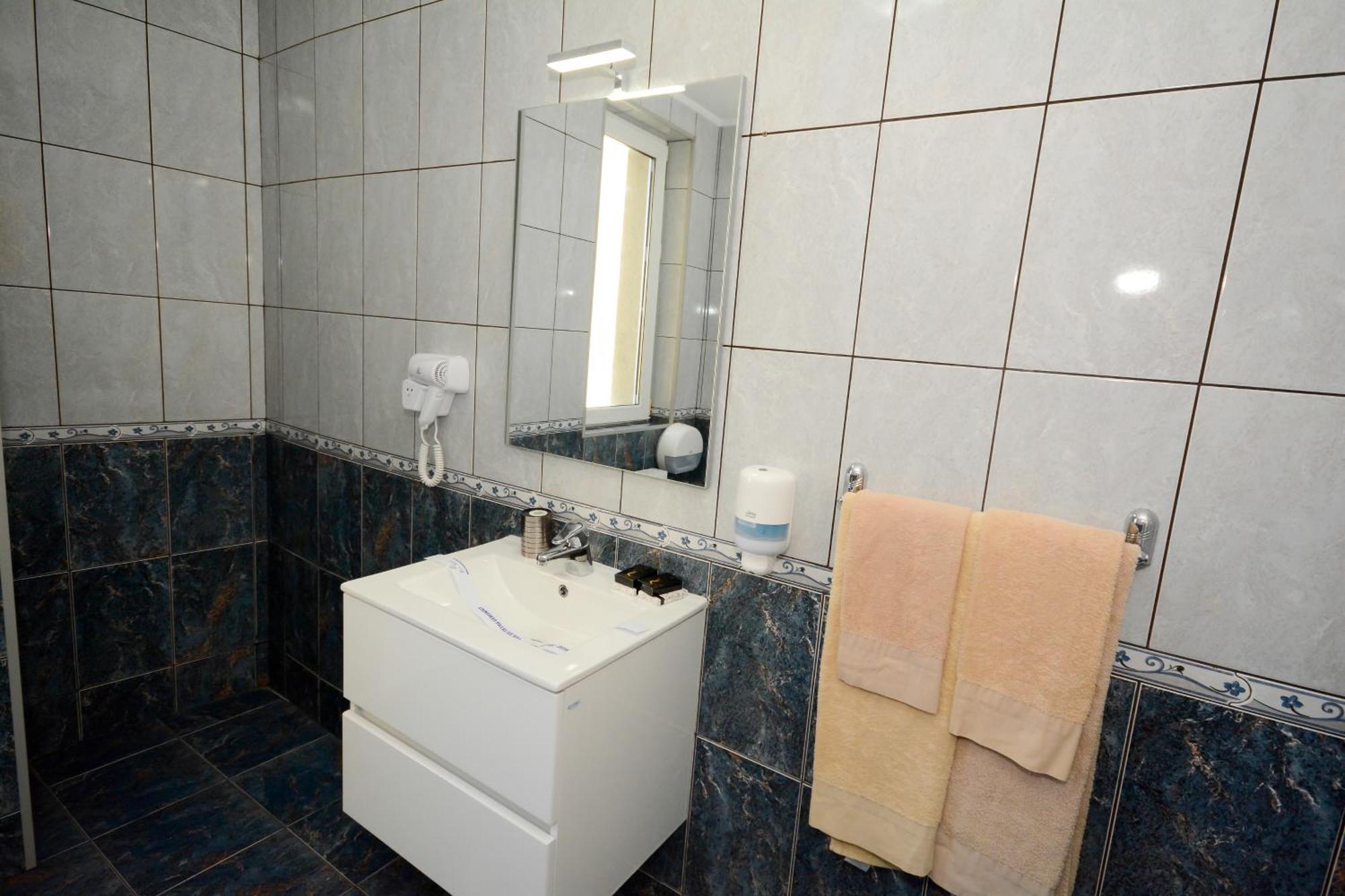Hotel Andre'S Craiova Exteriér fotografie