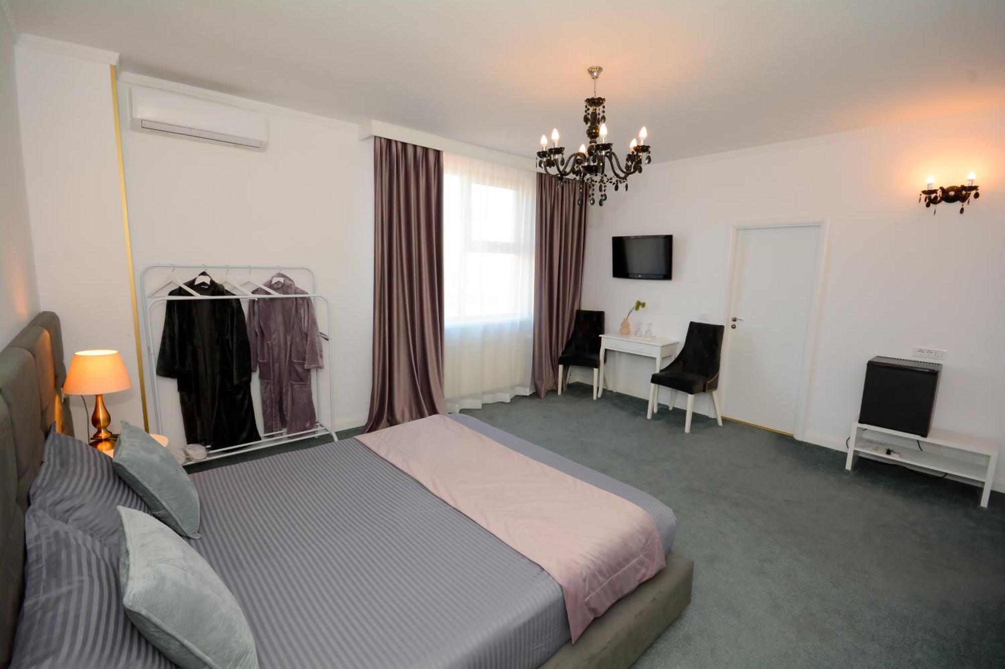 Hotel Andre'S Craiova Exteriér fotografie
