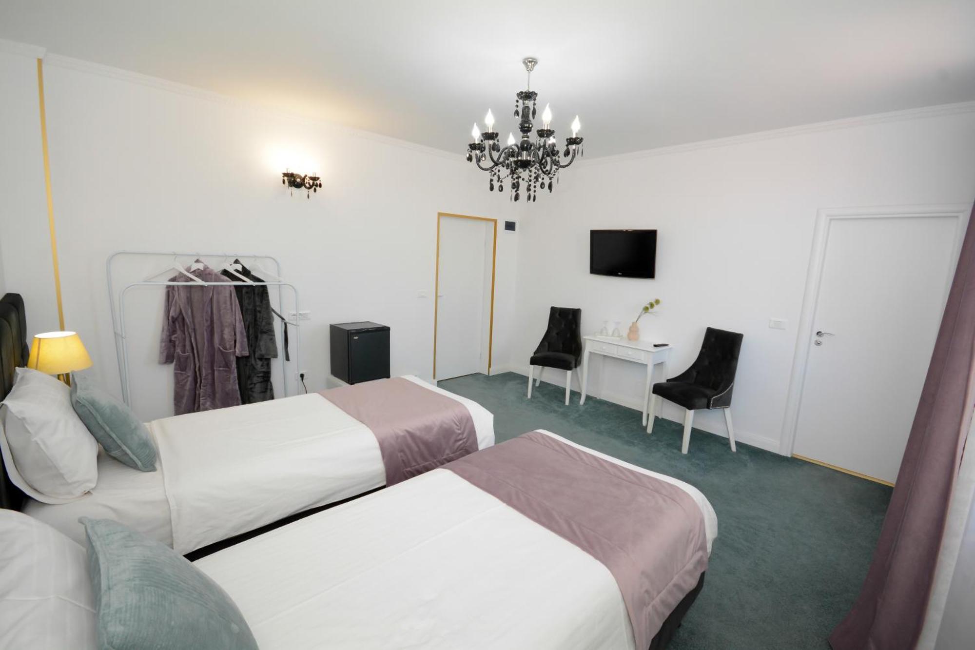Hotel Andre'S Craiova Exteriér fotografie