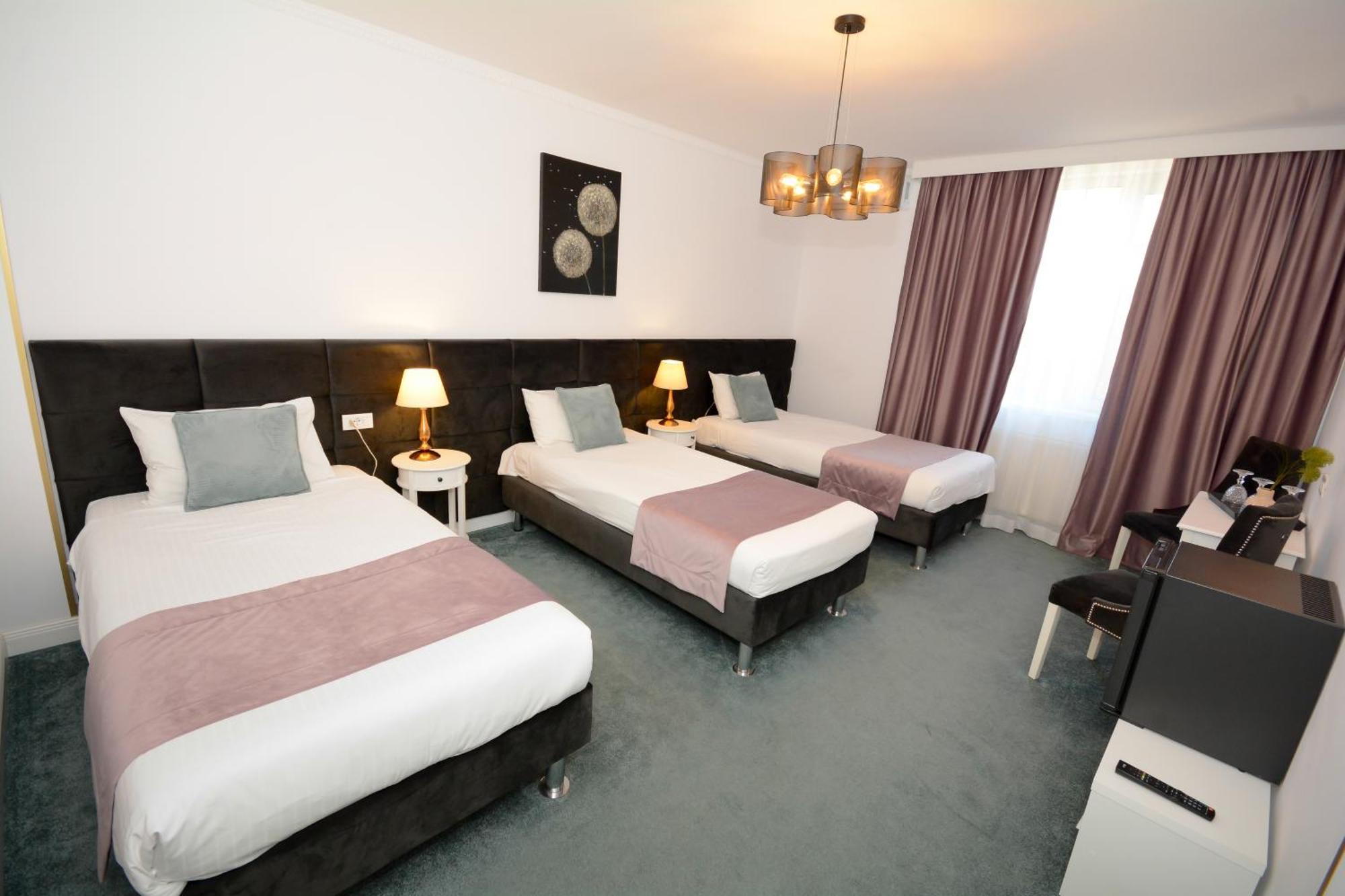 Hotel Andre'S Craiova Exteriér fotografie