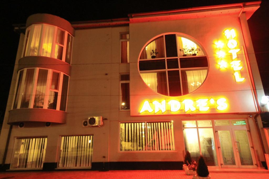 Hotel Andre'S Craiova Exteriér fotografie